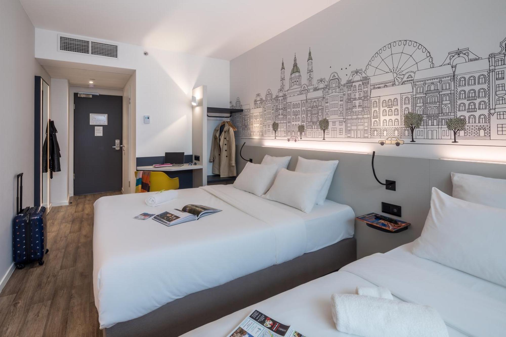 B&B Hotel Budapest City Экстерьер фото